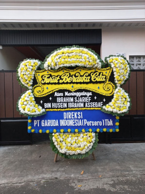 Papan Bunga Duka di Kalidengen